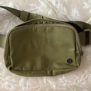 lululemon Belt Bag